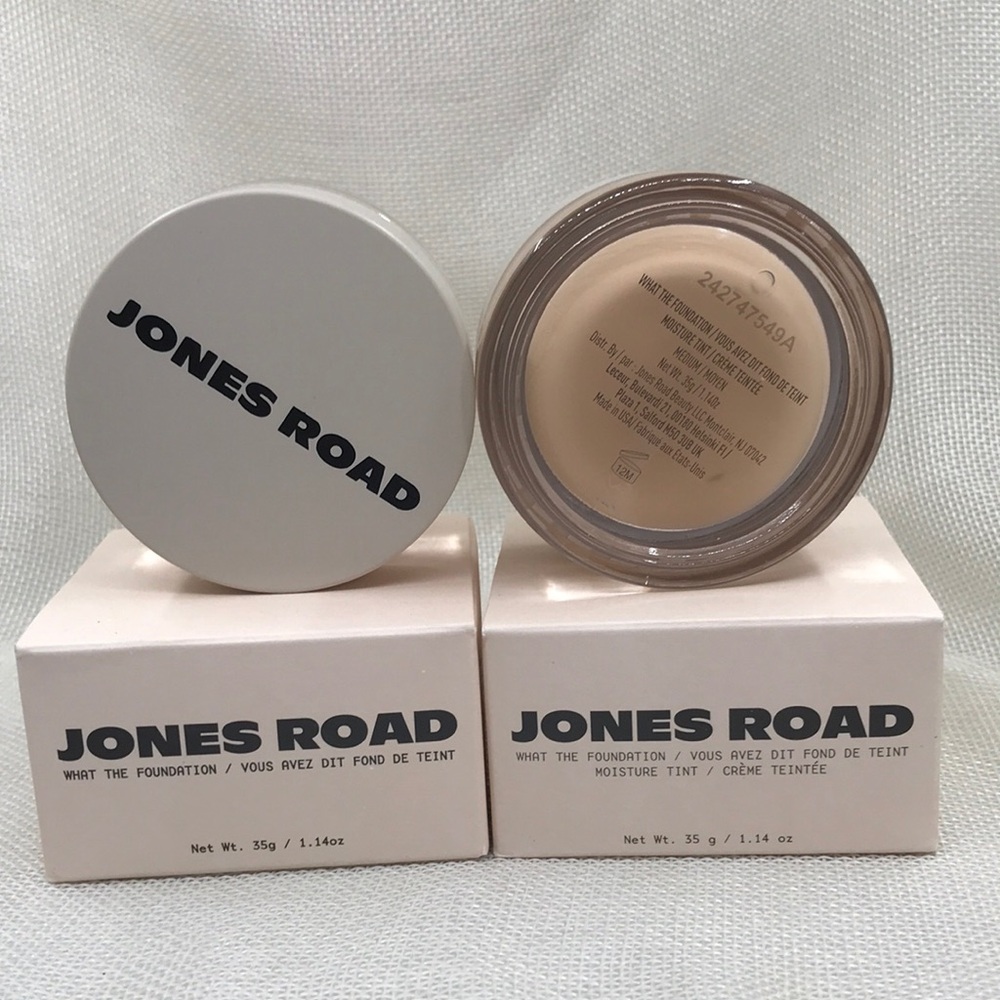 Jones Road what the Foundation shade medium 2 packs new - Picture 2 of 2
